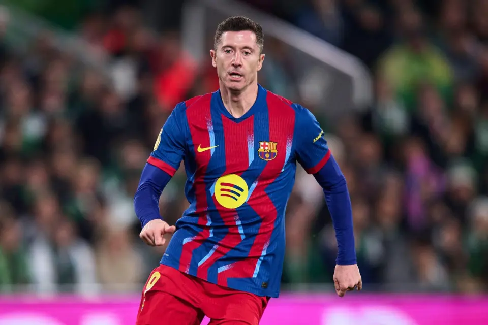 Robert Lewandowski (Real Racing Club - FC Barcelona)